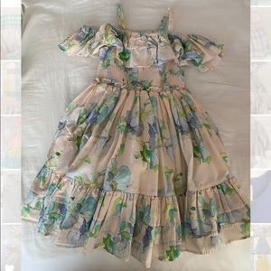 Beautiful colorful dress!!